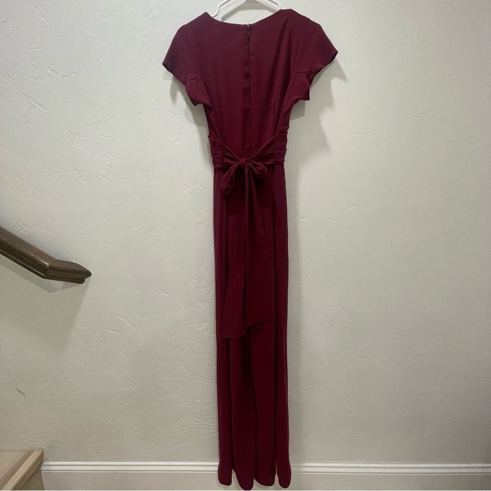 NWT Gal Meets Glam Women's 4 Maroon Delaney Crossover Wrap Jumpsuit Pantsuit - Picture 11 of 16